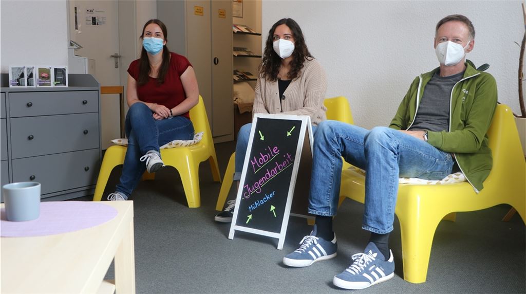 Natalie Bastian (v. li.), Clarissa Kraft und Bernd Schön von Plan B sind überzeugt, dass die Pandemie für Jugendliche besondere Herausforderungen mit sich bringt. Foto: Willimek