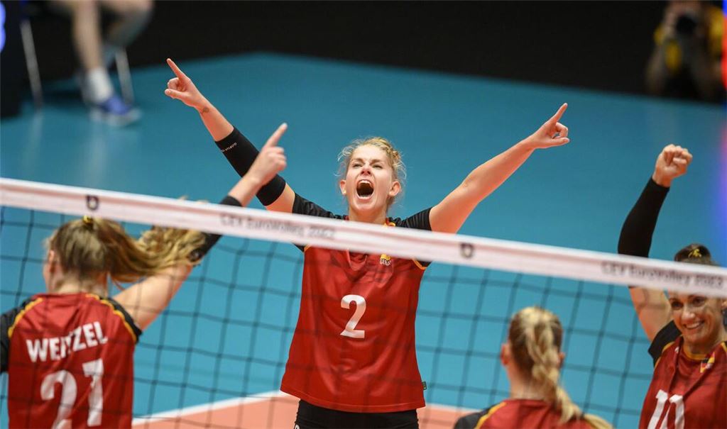 Nationalspielerin Pa Kästner bleibt beim MTV Stuttgart.