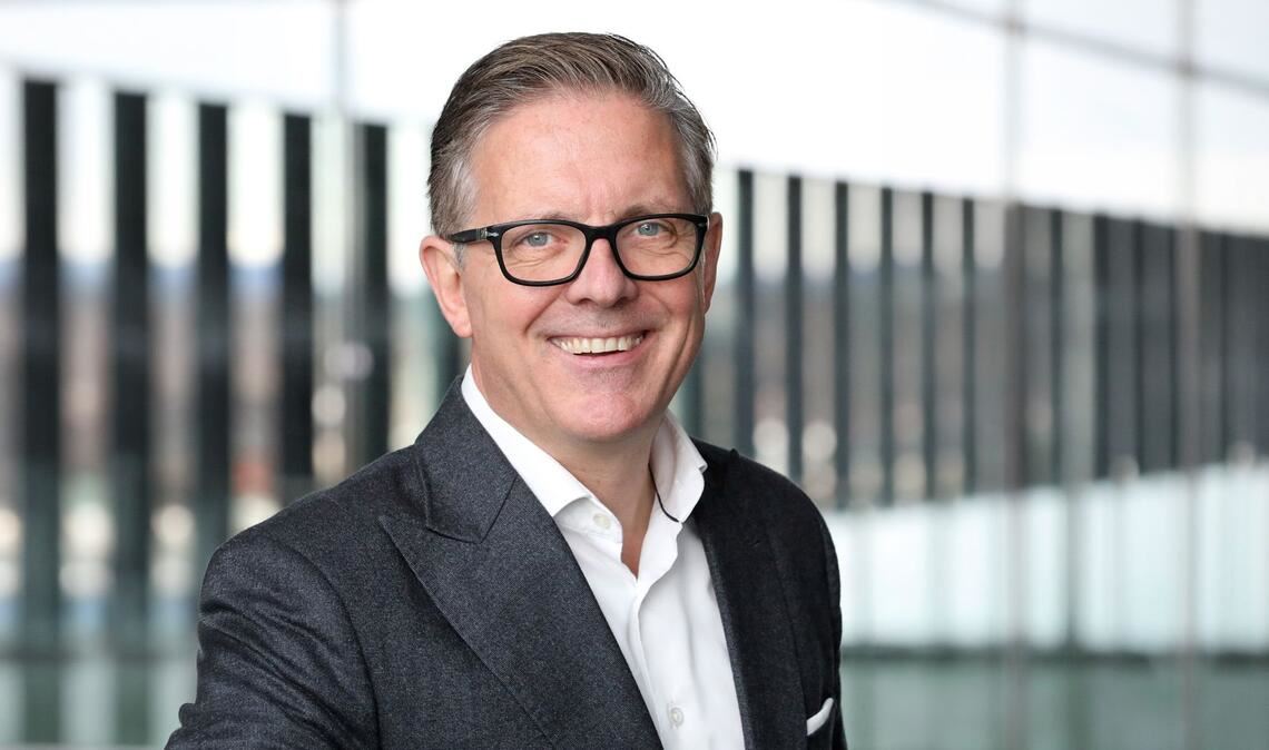 Neu bei Porsche: Florian Laudan war zuletzt bei ZF als Leiter Konzernkommunikation und Marketing tätig. Nun kommt er nach Zuffenhausen.