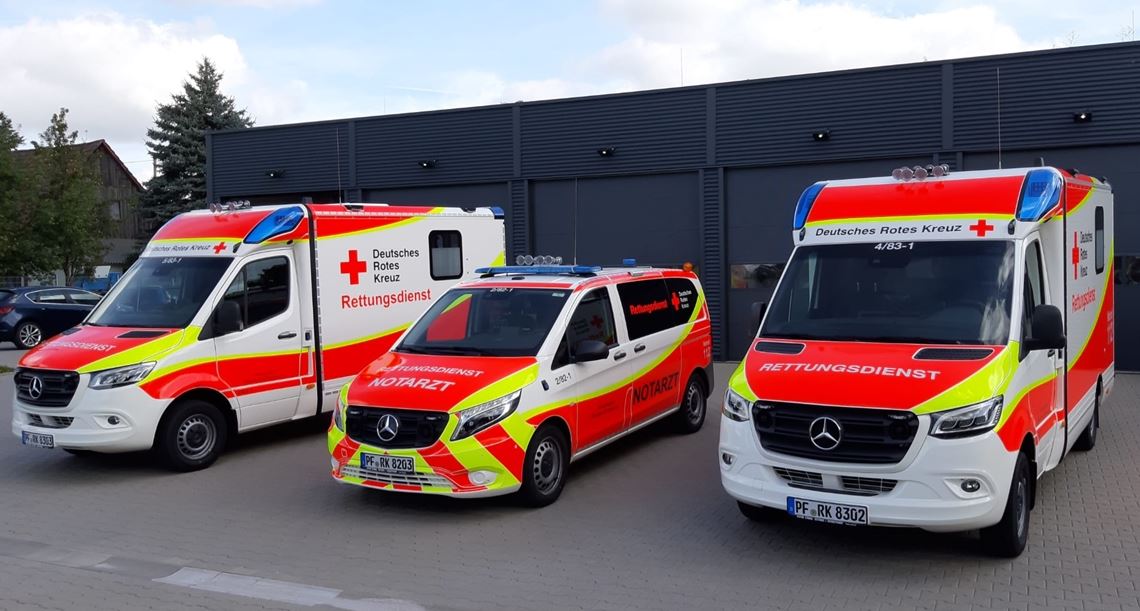 DRK frischt seinen Fuhrpark auf Neue Fahrzeuge für das DRK. Foto: privat