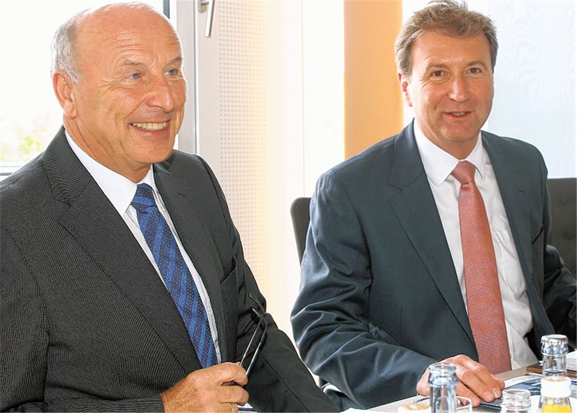 Neue Wege in der Gestaltung von Lebens- und Arbeitsräumen wollen IHK-Präsident Burkhard Thost (li.) und Hauptgeschäftsführer Martin Keppler durch einen offenen Dialog zwischen Unternehmertum und Bürgerschaft anbahnen.