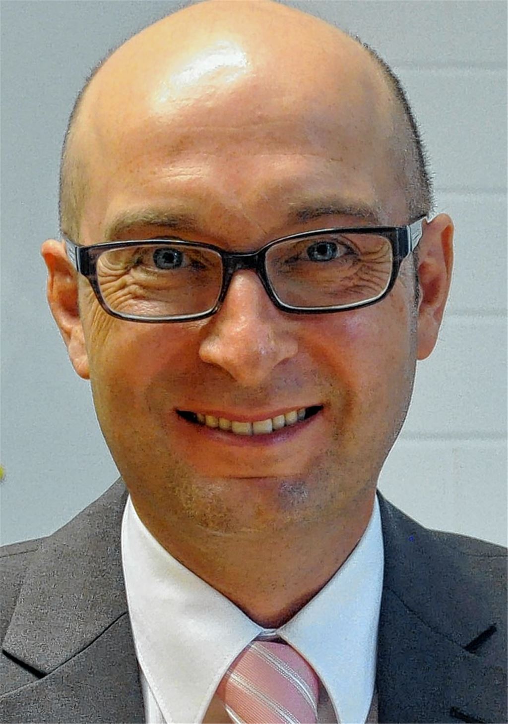 Neuer Kanzler der Hochschule tritt an
