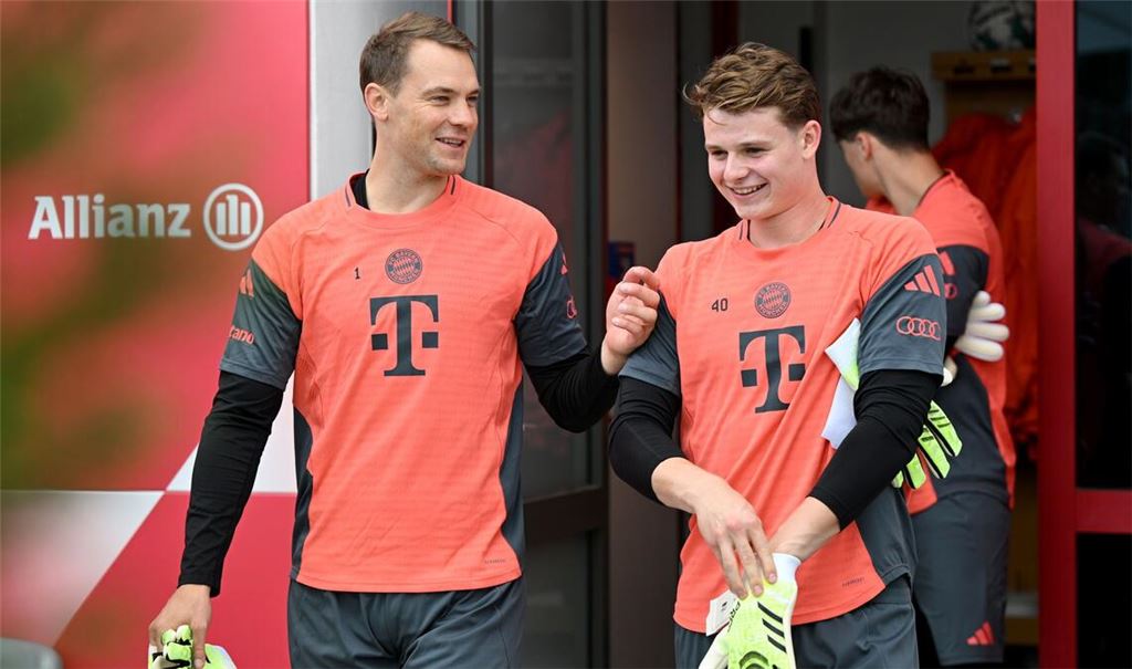 Neuer-Vertreter: Jonas Urbig (r) darf sich auf seinen nächsten Einsatz im Bayern-Tor freuen. (Archivfoto)