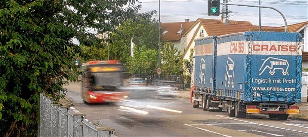 Neugestaltung der Lienzinger Straße