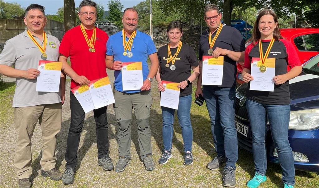 Nezir Beganovic, Emil Treuer, Philipp Lichtenfels, Meike Dingler, Eberhard Wind und Sonja Mayer (v.li./es fehlt U. Kubiza) 