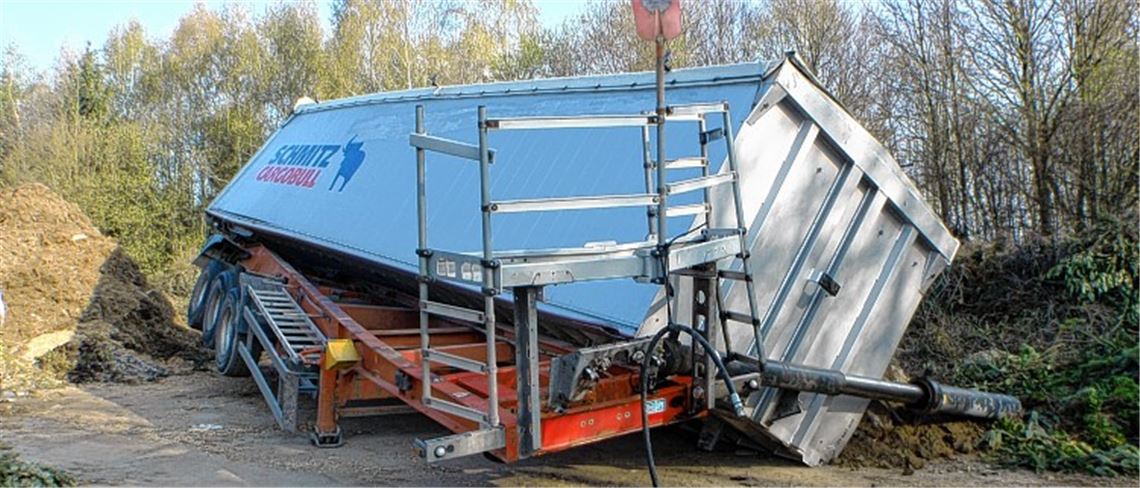 Müllsünder hinterlässt Lkw-Auflieger