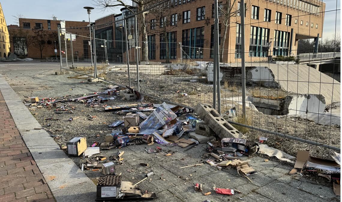 Nicht jede und jeder räumt seinen Müll alleine Weg. Fotos: privat