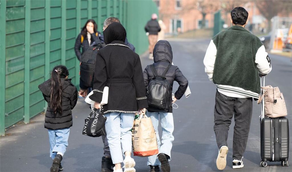 Nicht nur in Deutschland, auch in anderen EU-Staaten kommen weniger Asylbewerber an. (Symbolbild)