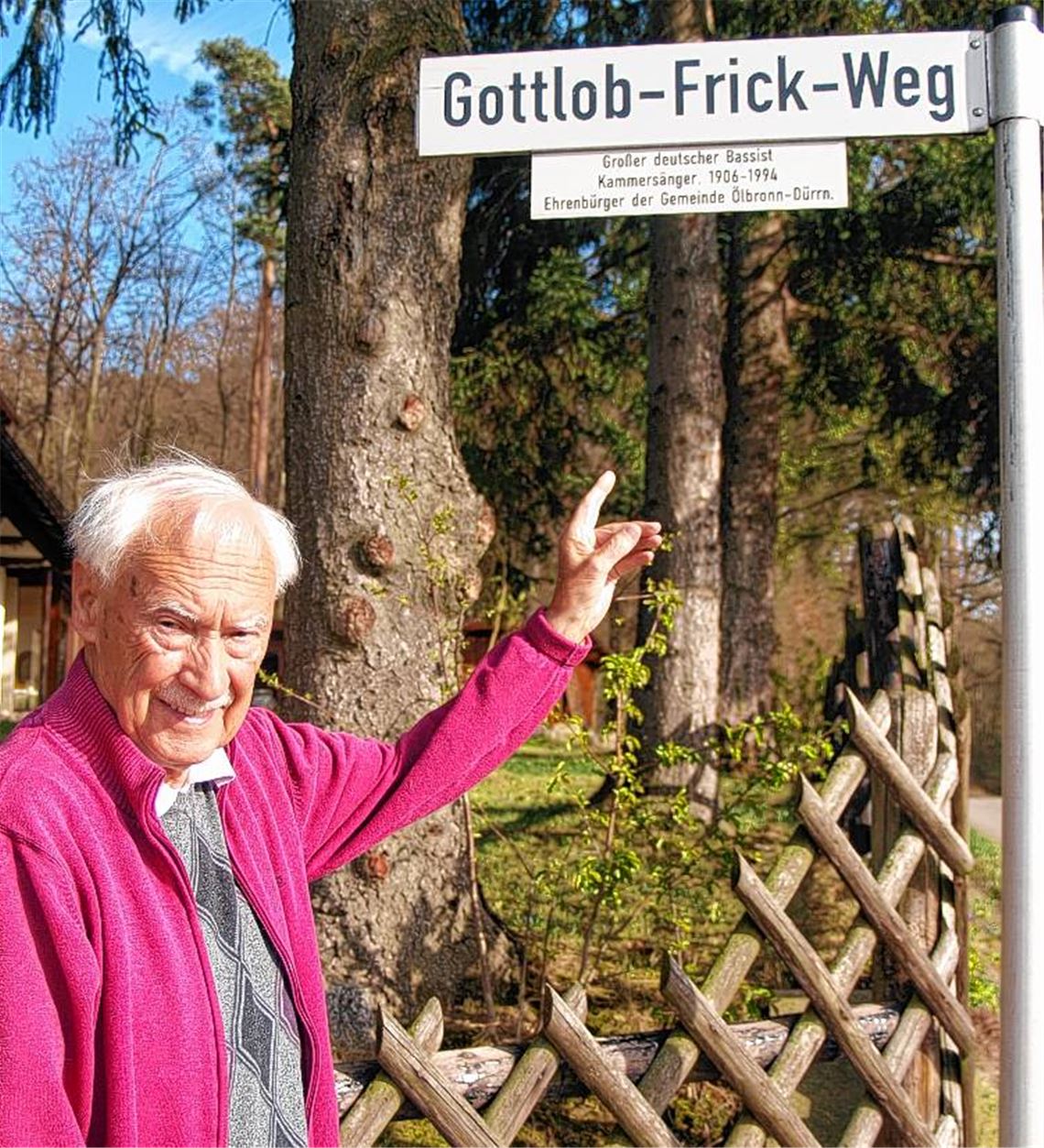 Nicht nur, was die Adresse betrifft, eng mit dem berühmten Onkel verbunden: Reinhold Bauerle feiert morgen den 80. Geburtstag.