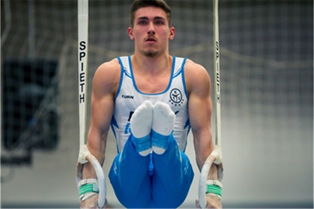 Nick Klessing an den Ringen.Foto: Y. Bodemer