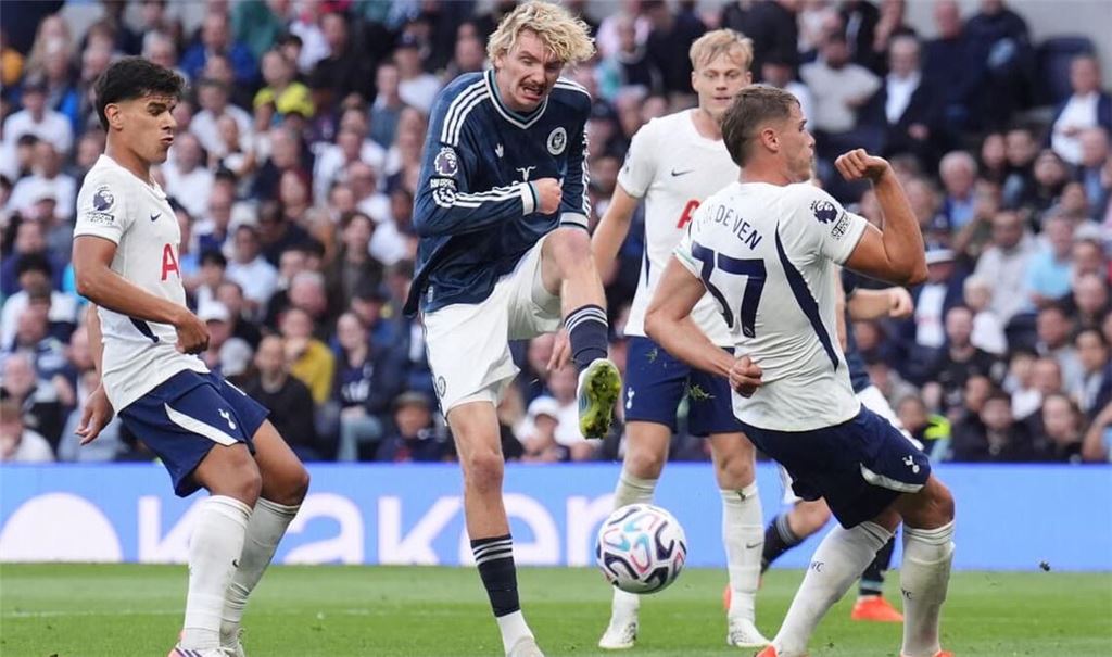Nick Woltemade bereitete den zweiten Treffer der Spurs vor.