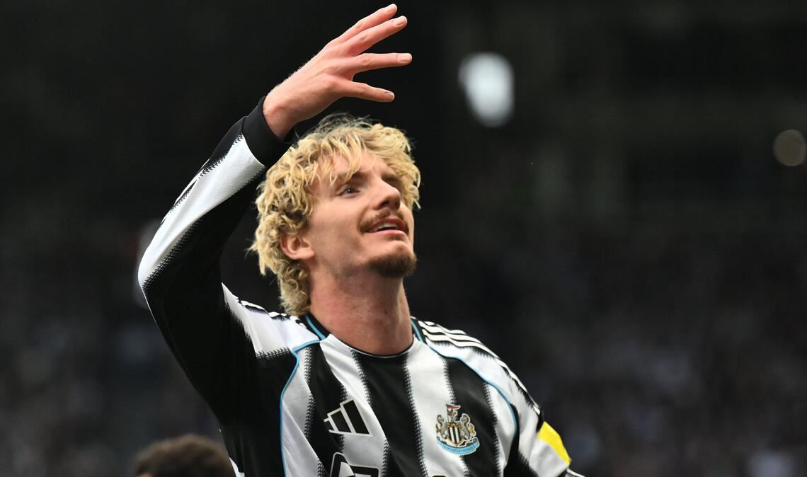 Nick Woltemade von Newcastle United jubelt über seinen Treffer (Archivfoto).