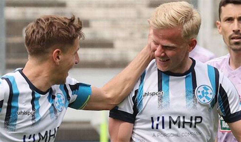 Nico Blank und Per Lockl wollen auch in Walldorf jubeln.