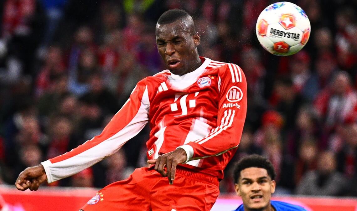 Nicolas Jackson köpft sein Premieren-Tor in der Bundesliga.