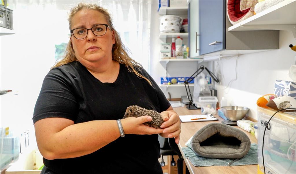 Nicole Heinrich mit einem Schützling.