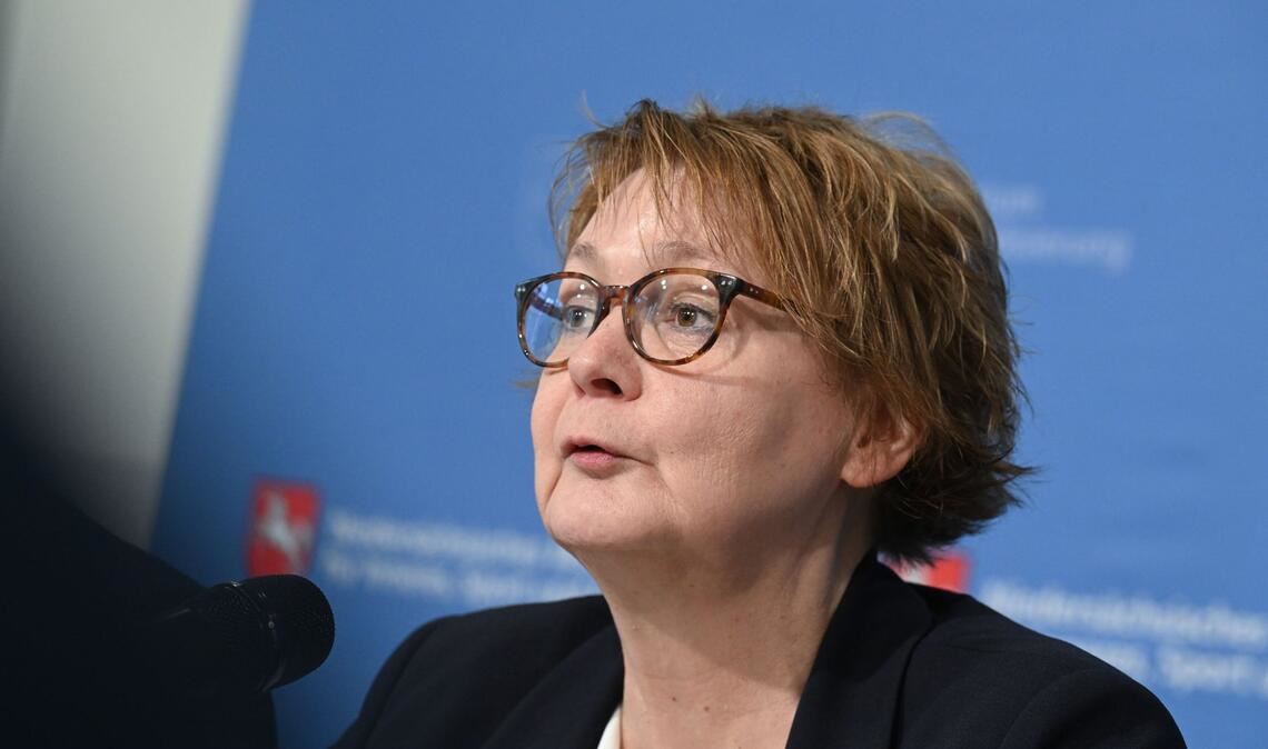 Niedersachsens Innenministerin Daniela Behrens sagt, die neue Einstufung ordne die AfD Niedersachsen dem rechtsextremistischen Spektrum zu.