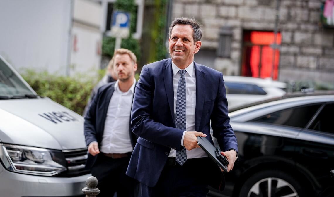 Niedersachsens Ministerpräsident Olaf Lies (SPD) hält aktuell nichts von Personaldebatten.