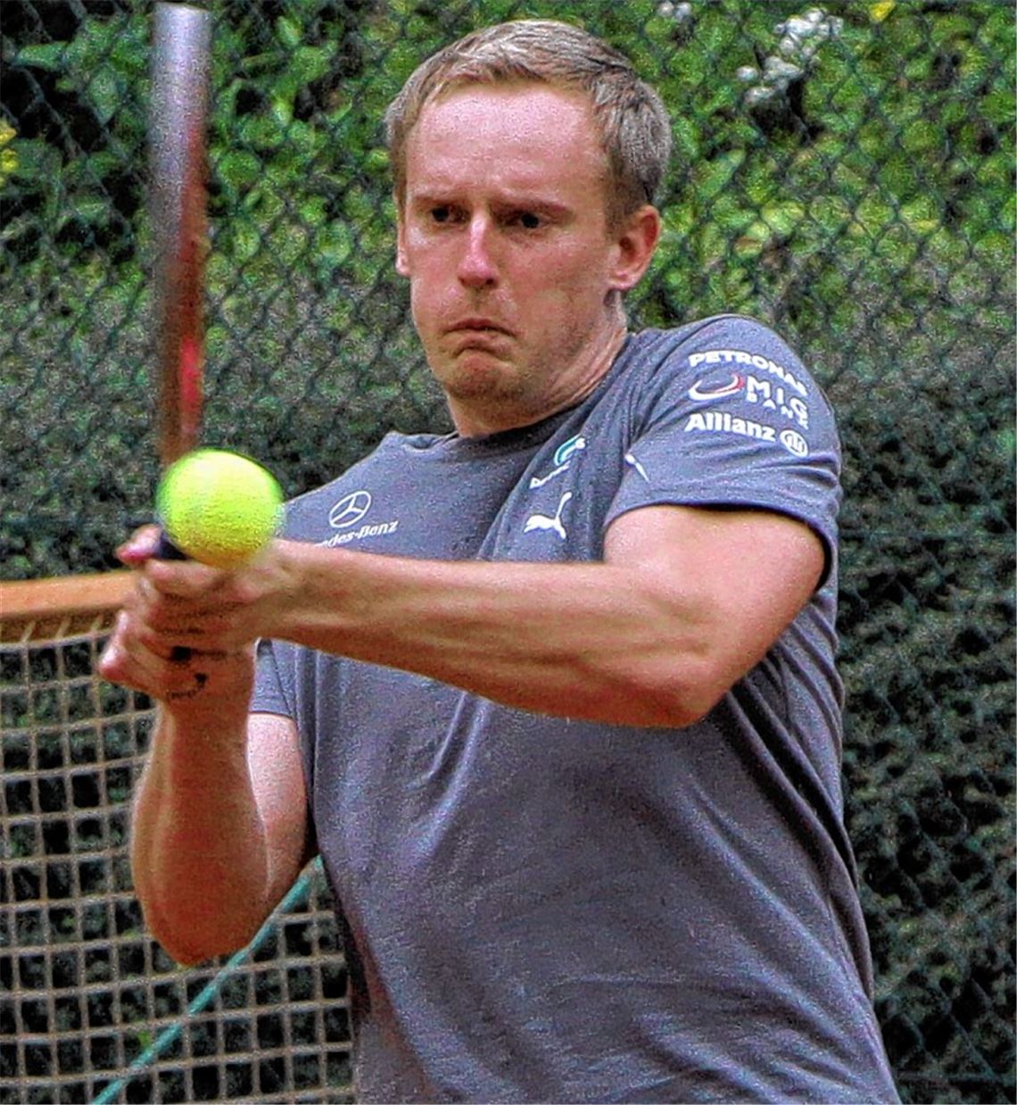 Nils Kling steht mit den Tennisfreunden Wiernsheim kurz vor dem Titelgewinn. Foto: Eigner