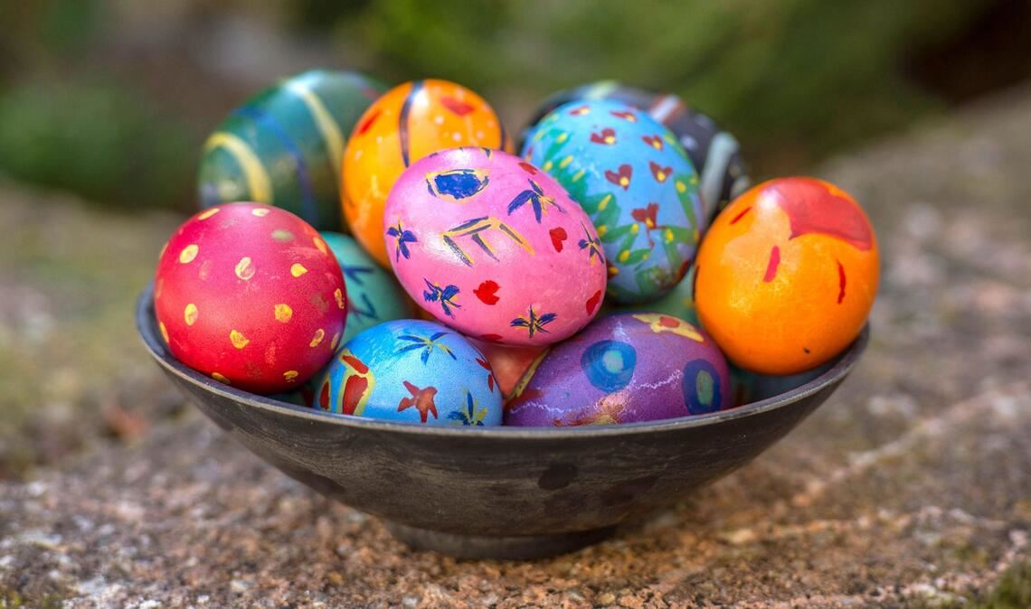 Noch gut einen Monat bis Ostern - und es werden weniger Eier produziert als nachgefragt (Symbolfoto).