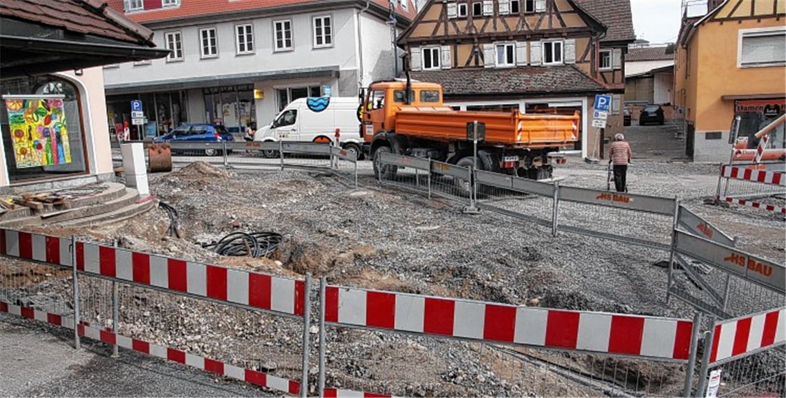 Noch ist der Bischof-Wurm-Platz eine große Baustelle.