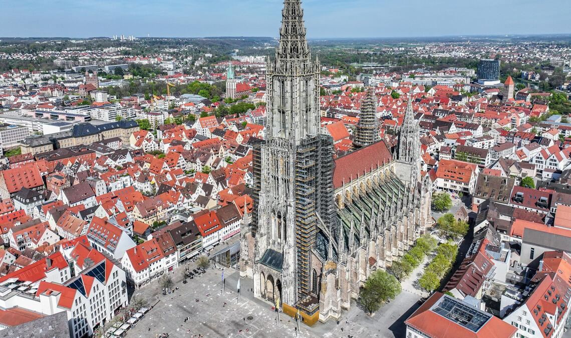 Noch ist es offiziell der höchste Kirchturm der Welt. (Archivbild)