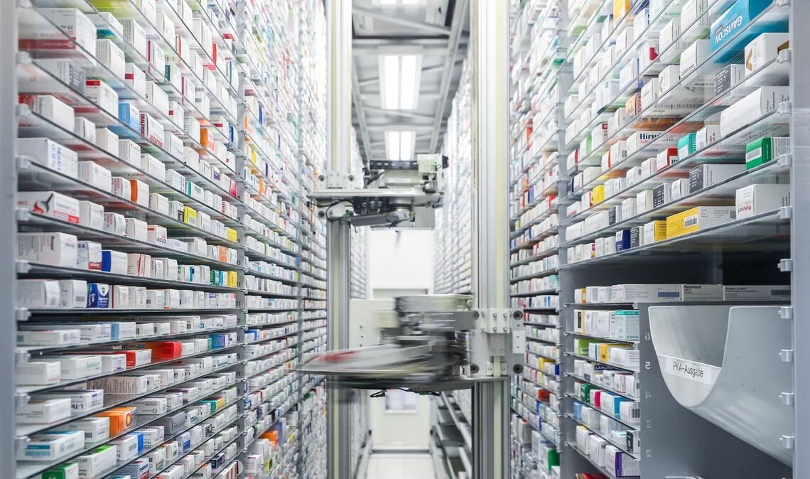 Noch sind die Folgen des Kriegs nicht in den Apotheken angekommen, aber das könnte sich aus Sicht der Pharmabranche ändern. (Archivbild)