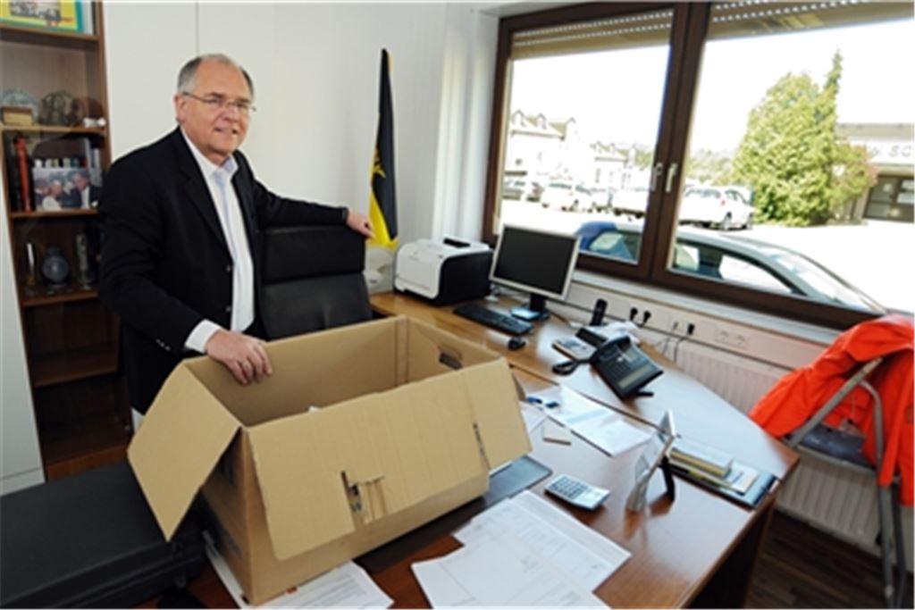 Norbert Holme, hier beim Rathaus-Umzug 2013, wird zum Ende des Jahres endgültig seine Sachen packen. Archivfoto: Fotomoment