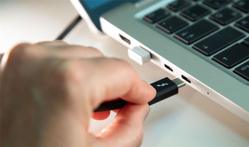 Notebook über USB laden? - Was früher undenkbar war, wird jetzt zum Standard (Symbolfoto).