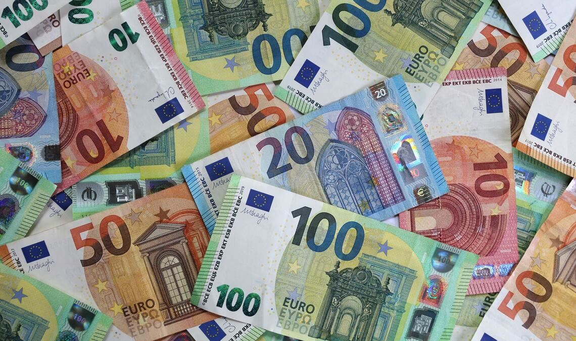 Nur in wenigen Ländern ist die Sparquote höher als in Deutschland. (Symbolbild)