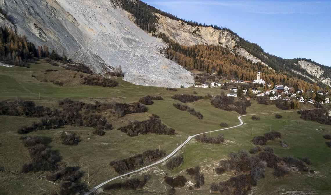 Nur noch 30 von 90 Einwohnern halten an ihrem Dorf Brienz fest. (Archivbild)