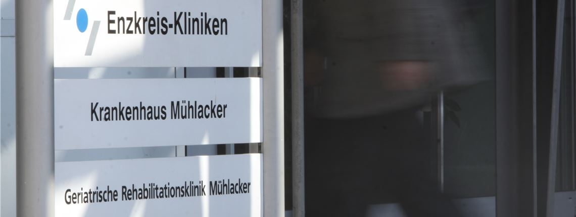 Nur wer getestet ist, kommt in die Klinik. Das gilt neben Besuchern in Corona-Zeiten etwa auch für Handwerker. „Notfälle werden immer versorgt“, betont die Klinikleitung. Archivfoto: Huber