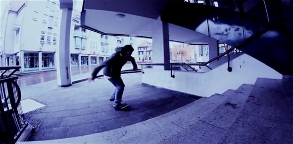 Nutzung der speziellen Art: Einer Gruppe von Skatern dient der weitgehend leerstehende Mühlehof als Kulisse für ein sehenswertes Musikvideo (http://www.youtube.com/watch?v=yTcAWRIBhMo).