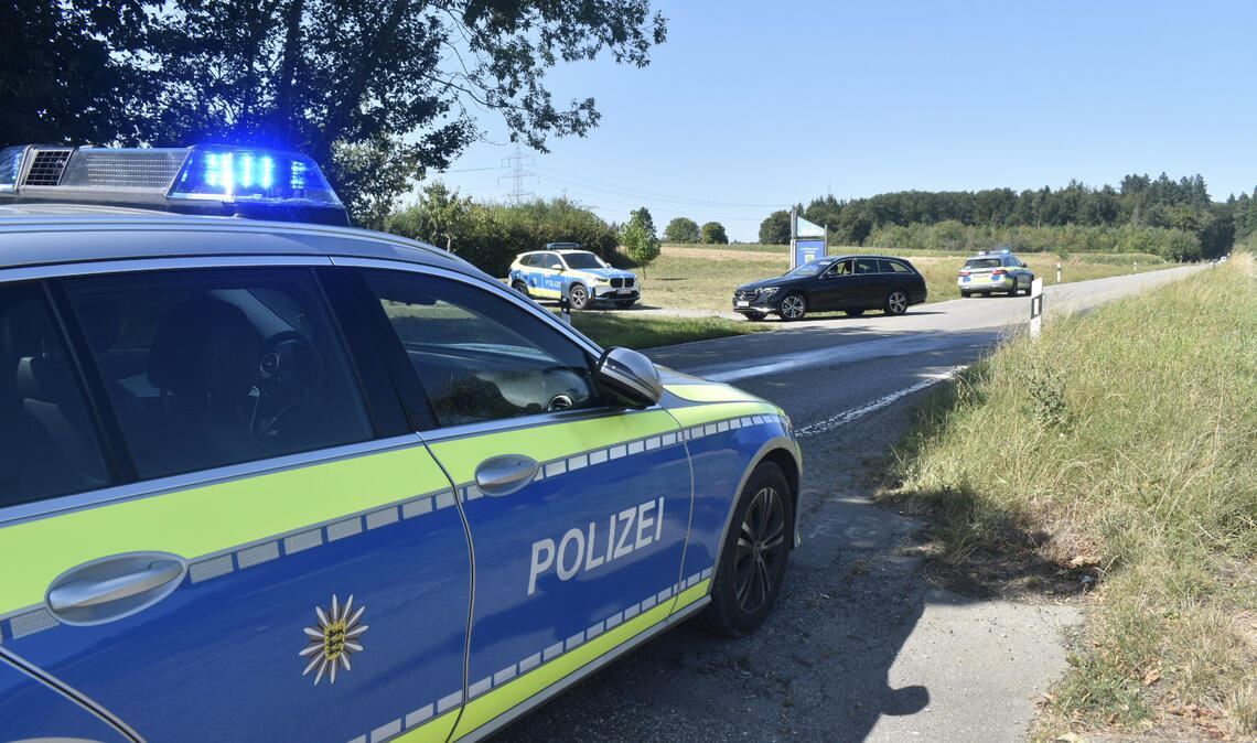 Nach Streit: Ist ein gefundenes Messer die Tatwaffe? Ob ein Messer bei dem Streit zum Einsatz gekommen ist, bleibt noch offen. Foto: Myroshnichenko