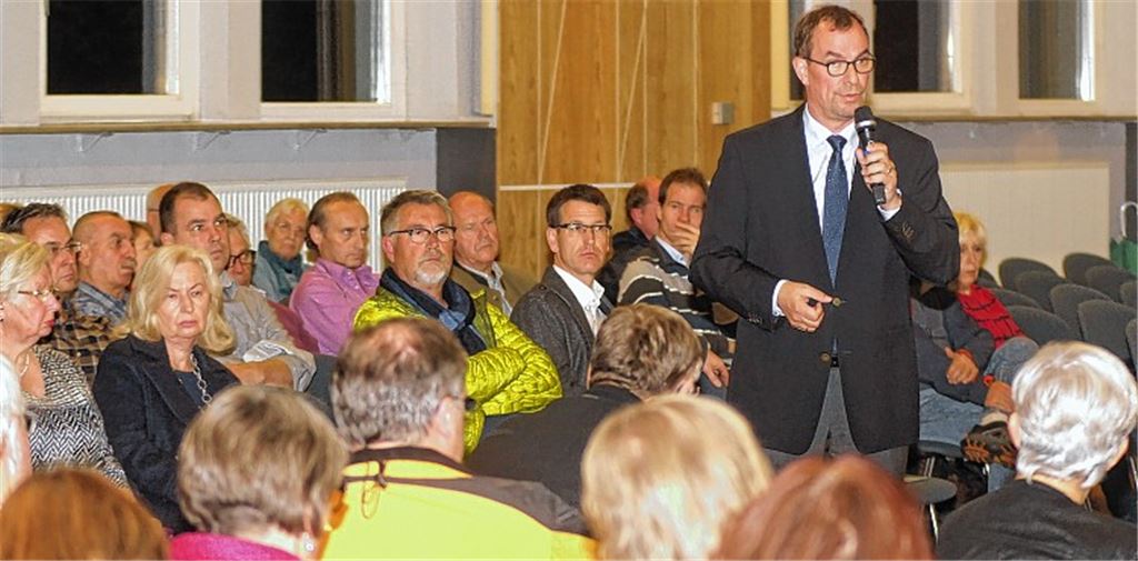 Die Argumente prallen aufeinander