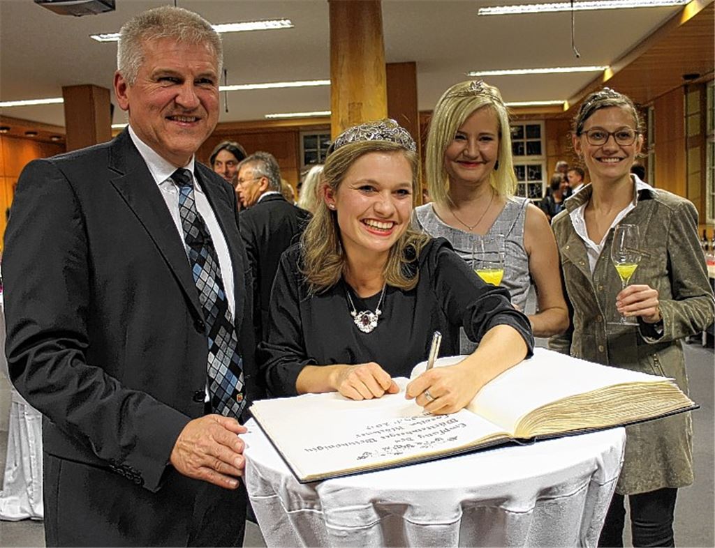 Drei Hoheiten geben sich die Ehre