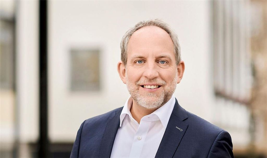 Oberbürgermeister Simon Blümcke gibt sich meist zuversichtlich. Doch die Stadt ist verunsichert.
