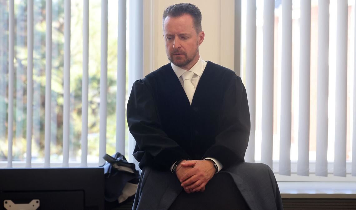 Oberstaatsanwalt Harald Nowack von der Staatsanwaltschaft Rostock. Sie wirft der Angeklagten Mord aus Heimtücke und niedrigen Beweggründen vor.