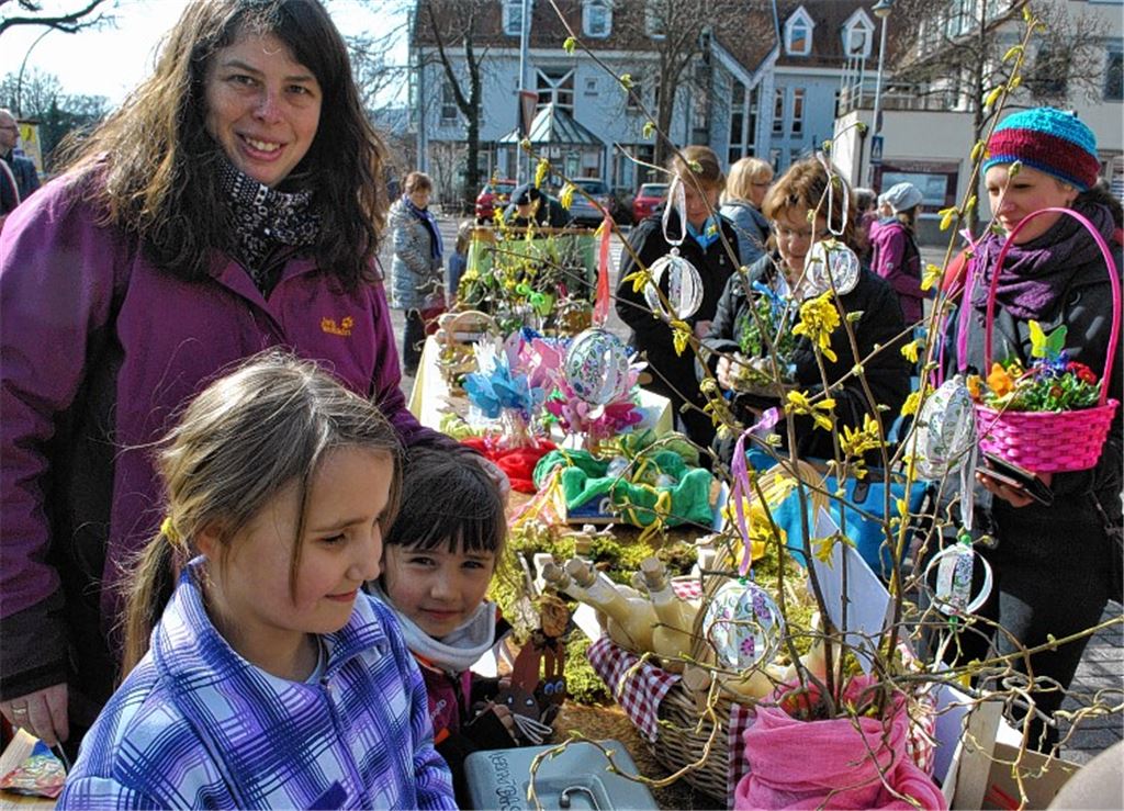 Österliche Bastelarbeiten. Fotos: Stahlfeld