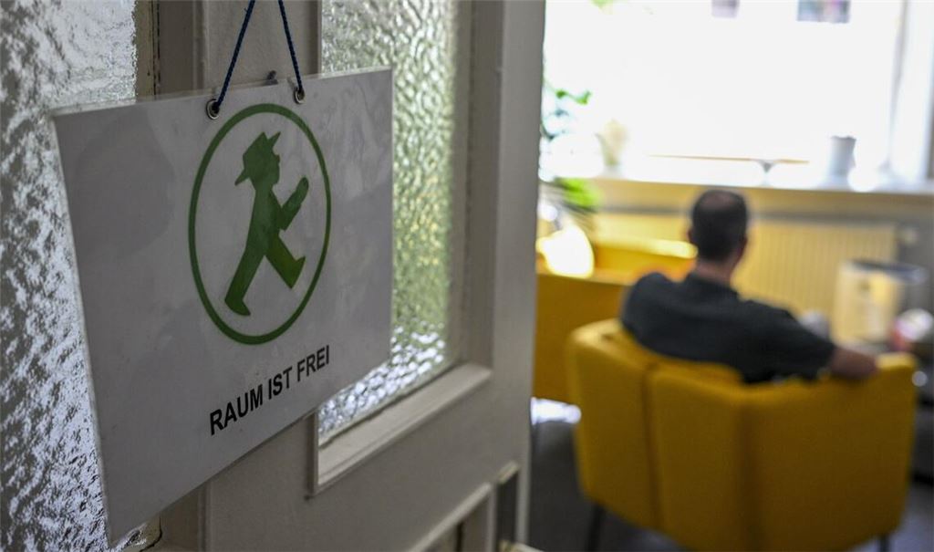 Offene Türen, neue Perspektiven: Suizidalität nicht totschweigen, sondern darüber reden.