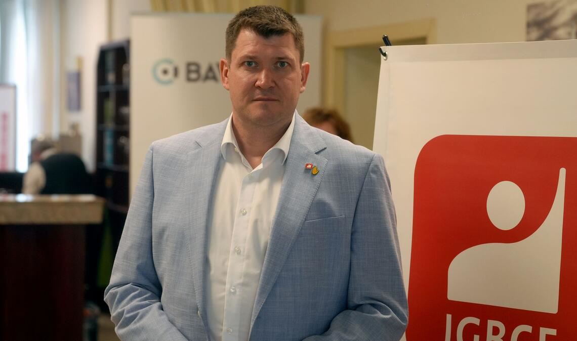 Oliver Heinrich, Verhandlungsführer der IG BCE, will Gehaltszuwächse und eine Jobsicherung für die Branche