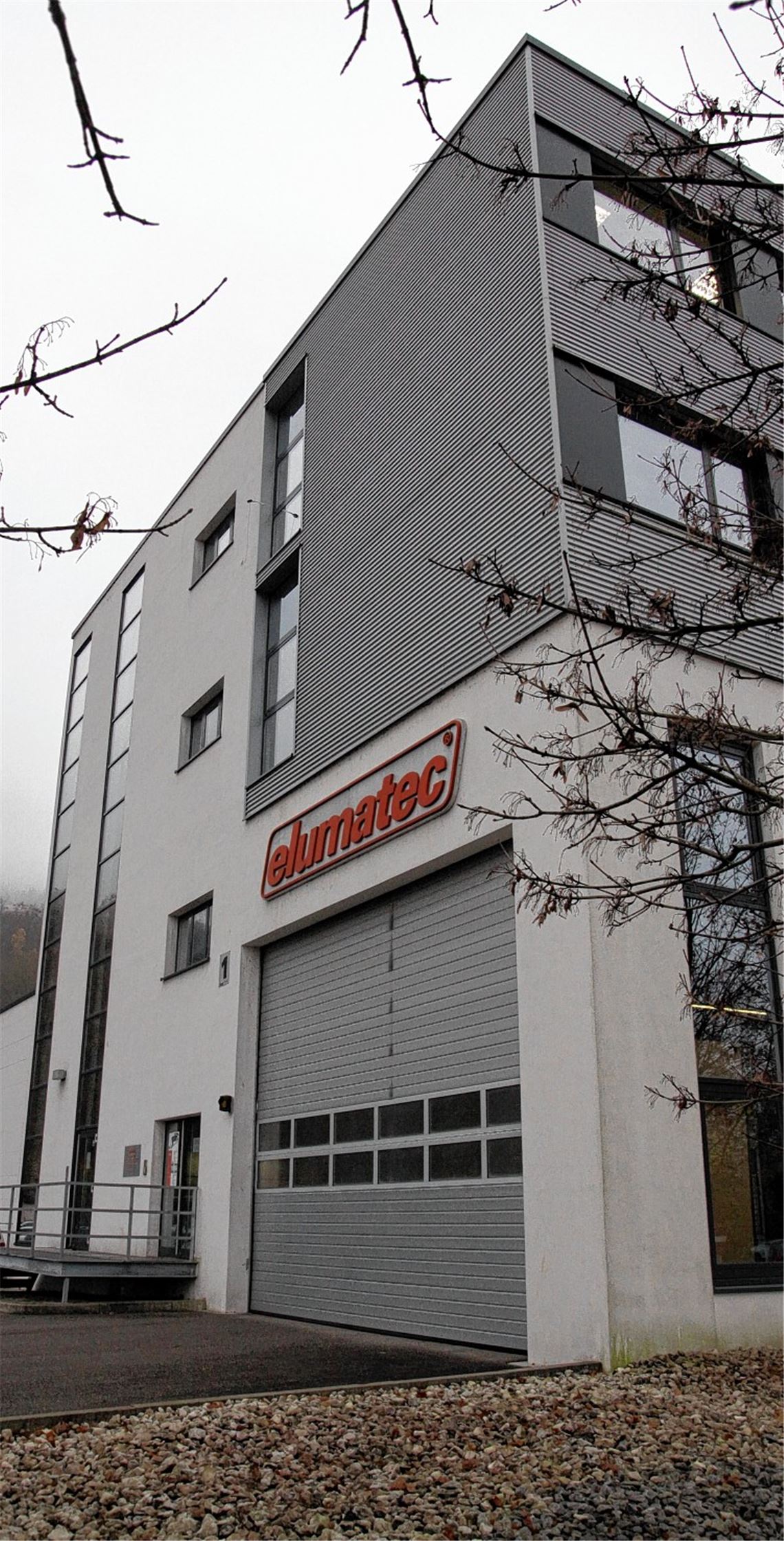 Optimismus: Die neue Elumatec AG soll schon 2014 auf Wachstumskurs steuern.