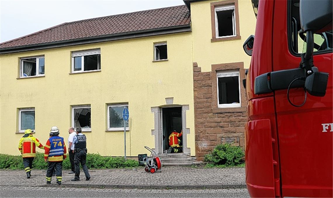Brötchen im Ofen erzeugen Rauch