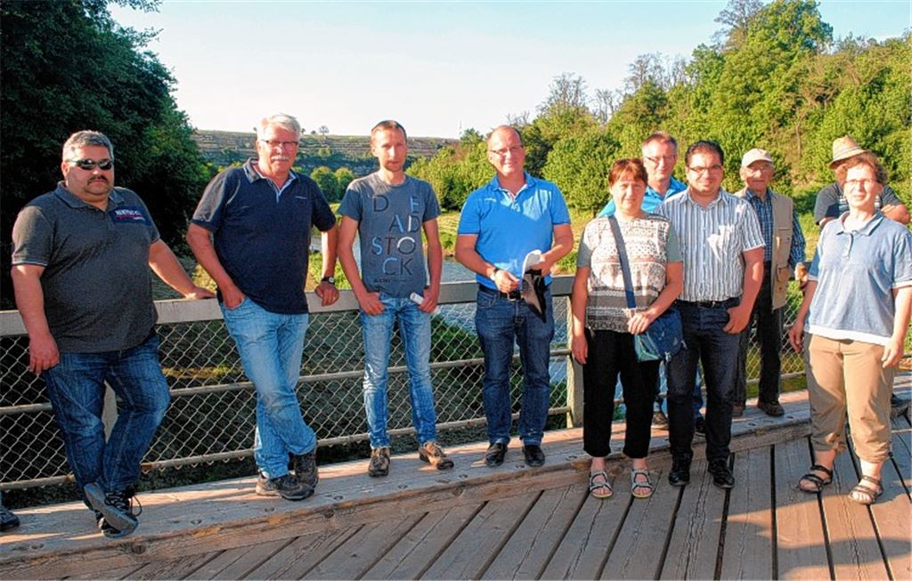 Schäden am Damm werden ausgebessert