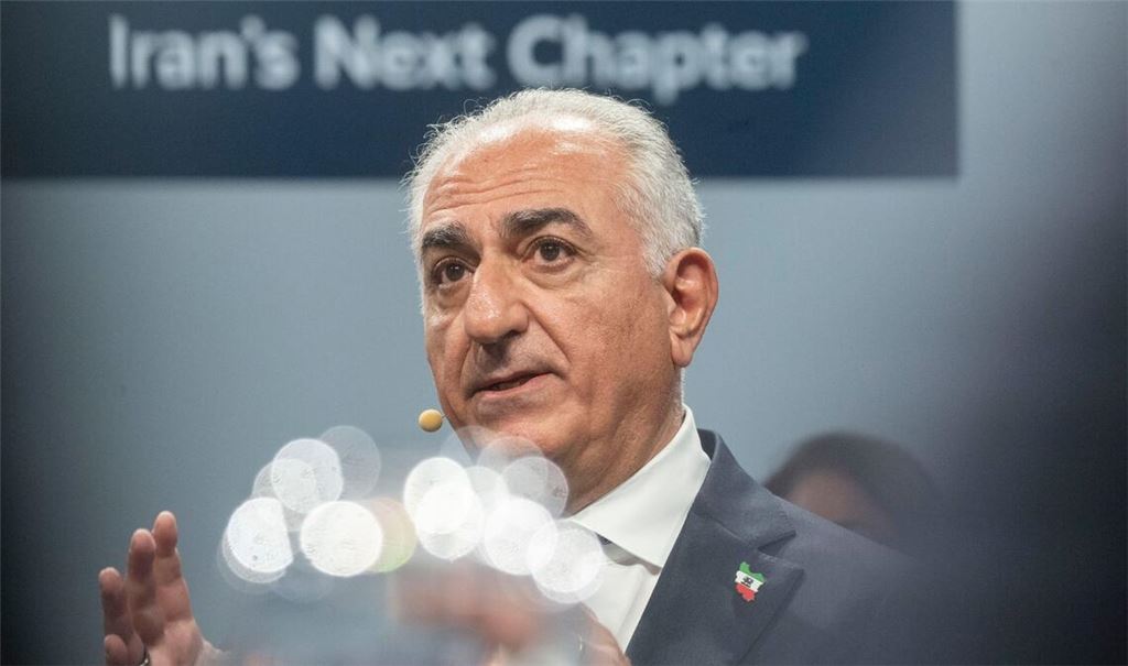 Pahlavi nennt es sein Lebensziel, im Iran den Weg für demokratische Wahlen zu ebnen. Eigene Machtambitionen hat er keine.