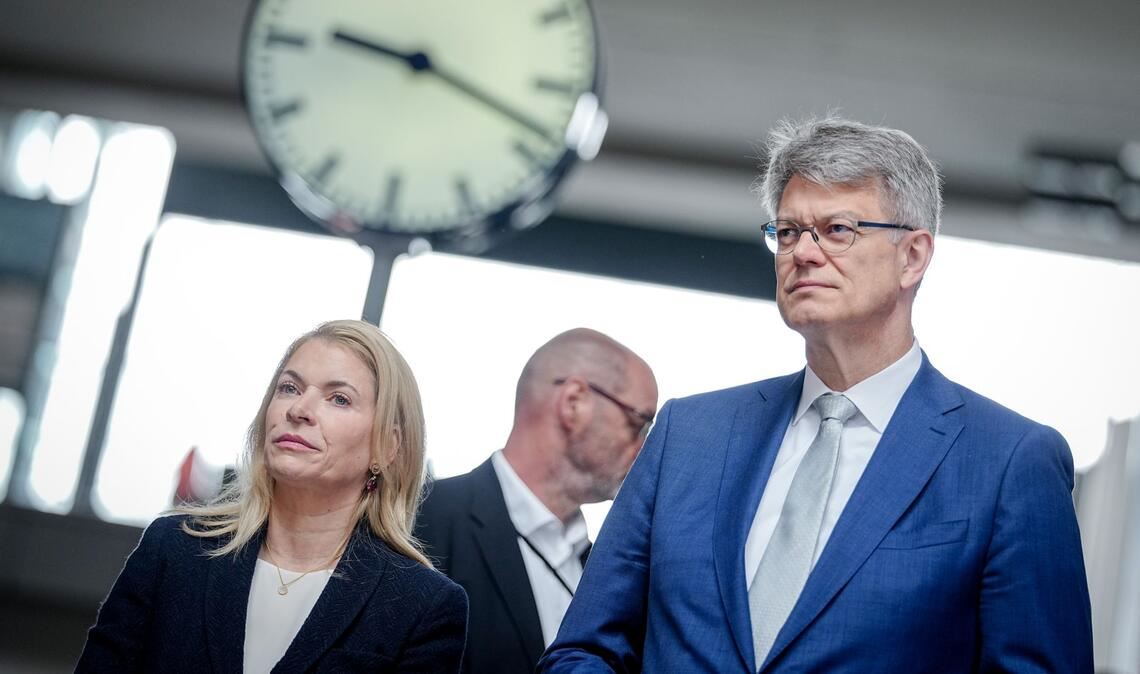Palla und Schnieder setzen auf Verantwortung von Fahrgästen.