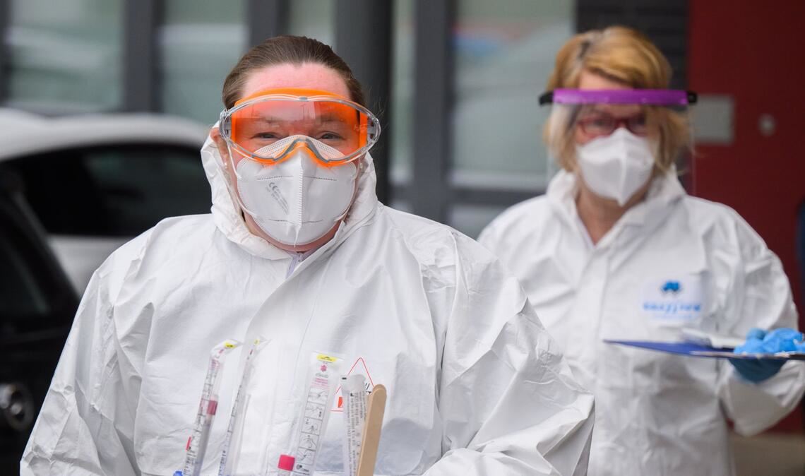 Pandemien lassen Gesellschaften gespaltener zurück als vorher (Archivbild)