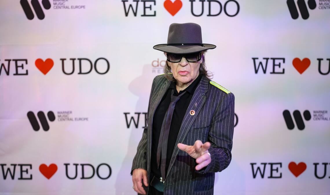 Panik-Rocker Lindenberg stellt sein neues Album "We love Udo" vor.