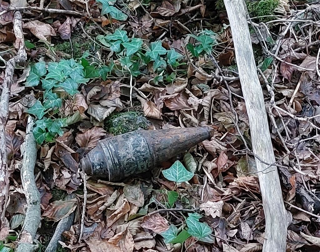 Panzerabwehrrakete der Roten Armee in Pforzheim gefunden.Foto: Armin Reisert, Feuerwehr