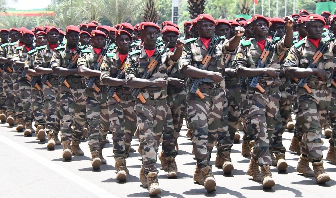 Parade von Soldaten der Forces armées maliennes, der Streitkräfte Malis im September 2025 in der Hauptstadt Bamako.
