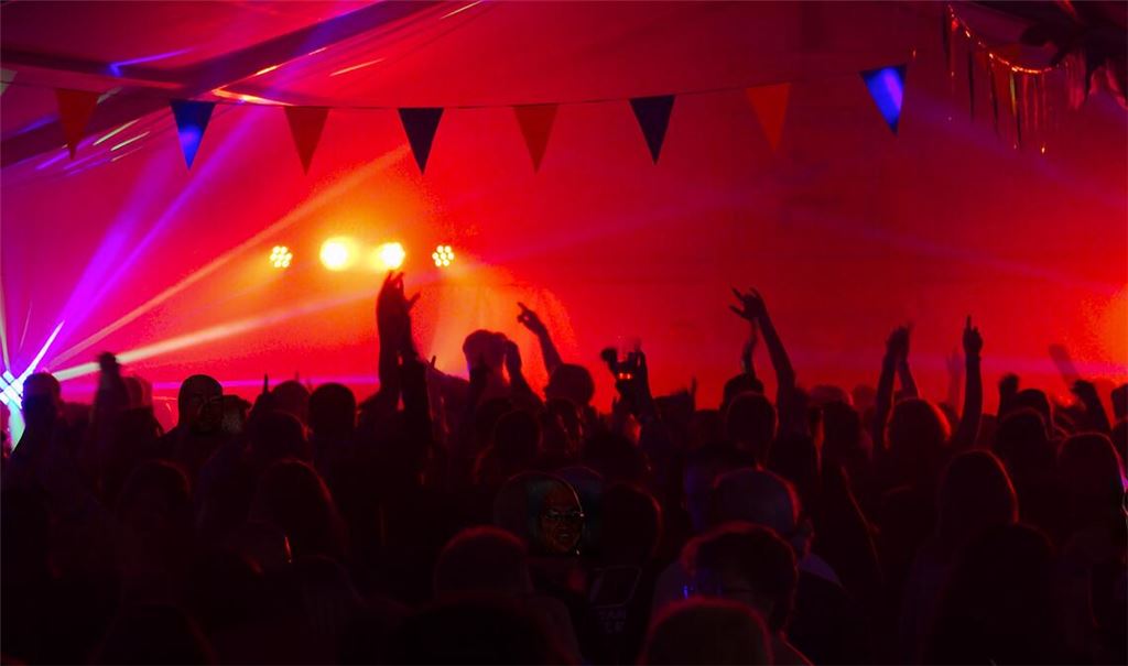 Partystimmung bei „Hex on Fire“. Foto: privat